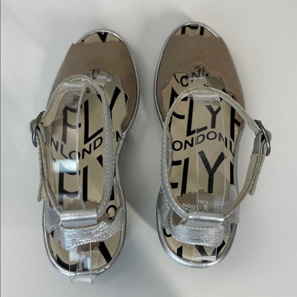 Fly London at and Silver Metallic Pine Leather Sandals Size 37(6.5-7) - Picture 8 of 15